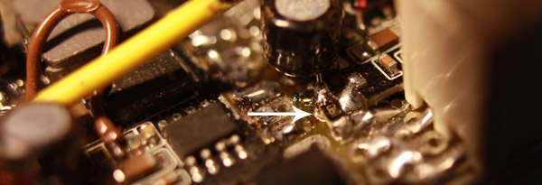 VPN3203 3.3V ingang-meetweerstand (10.9V) VPN3203 3.3V ingang-meetweerstand (10.9V)