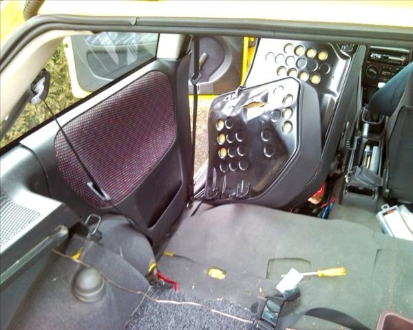 http://tweakers.net/ext/f/y2HHDUC6arvYGuyvg1t88lpm/full.jpg http://tweakers.net/ext/f/y2HHDUC6arvYGuyvg1t88lpm/full.jpg