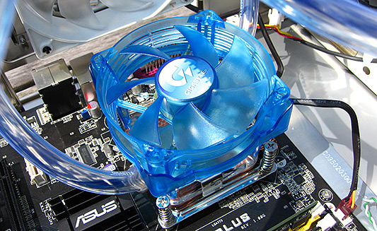 Gigabyte 3D Mercury close-up