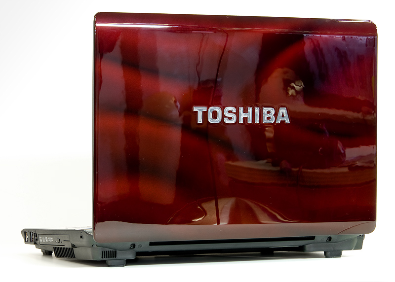Toshiba Satellite X200-21R - achterzijde