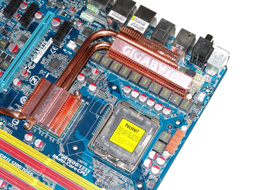 Gigabyte X48-DQ6 heatpipe
