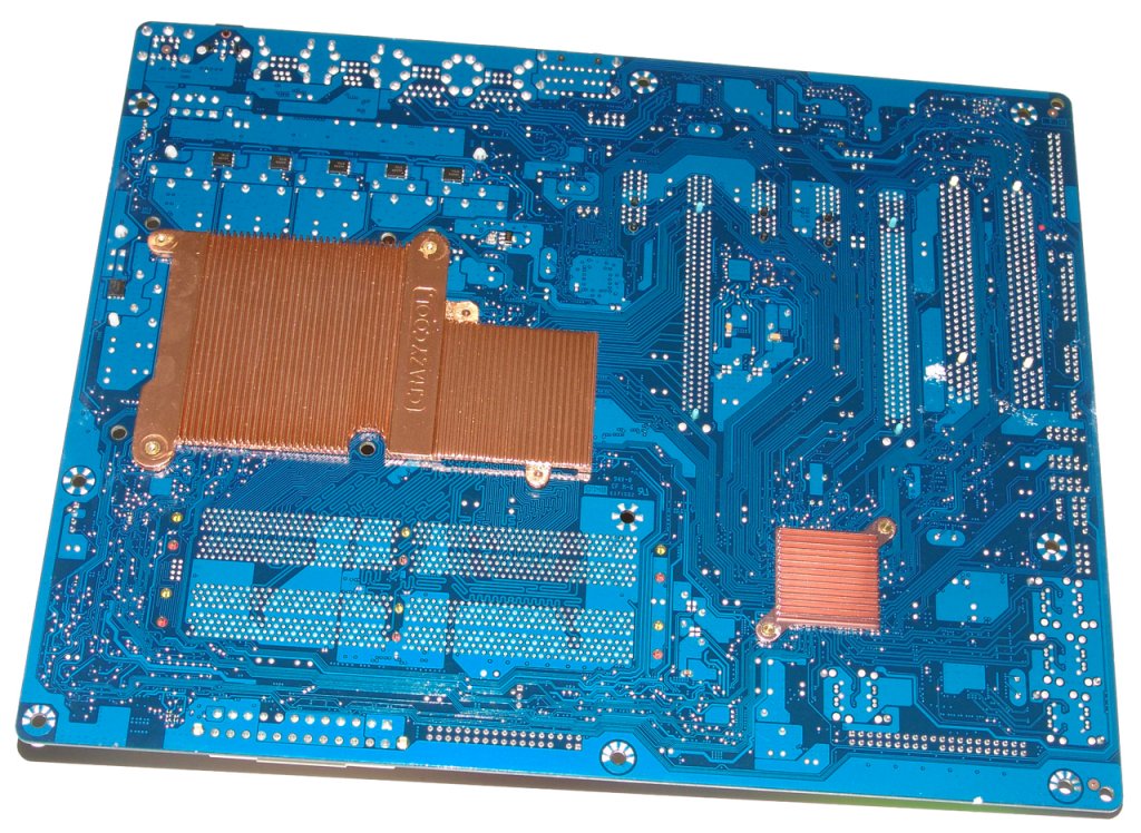 Gigabyte X48.JPG onderkant