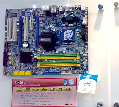 X48 moederbord van Foxconn