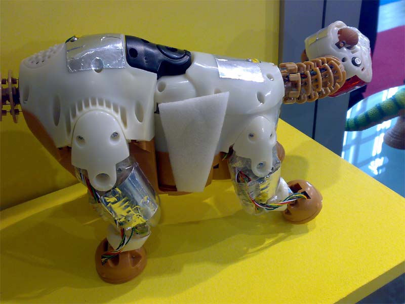 Cebit - naakte Pleo