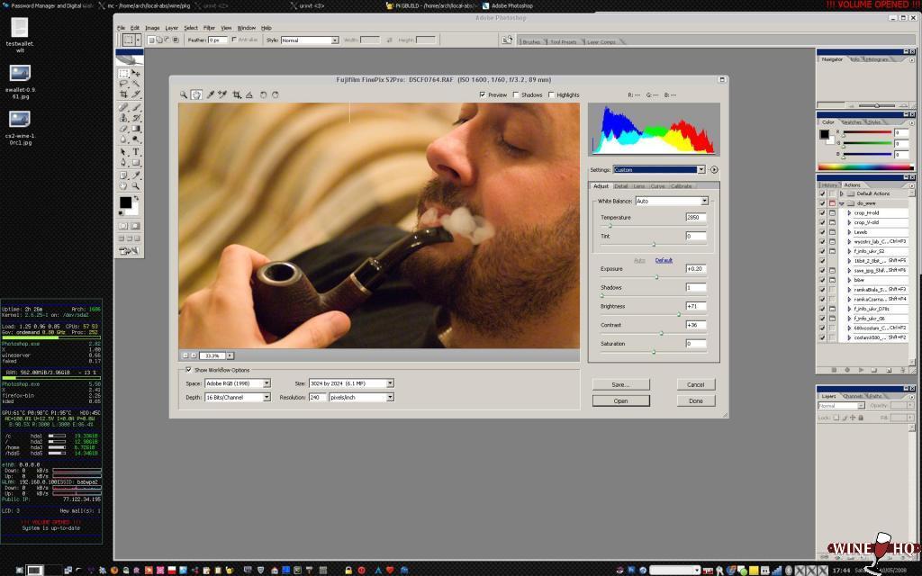 Adobe Photoshop CS2 in Wine 1.0 RC 1