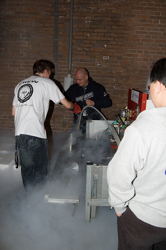 MSI Overklok Challenge 2008 - Vloeibare stikstof