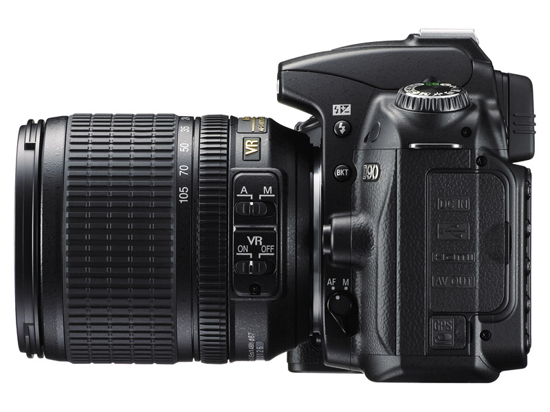 Nikon D90 Nikkor AF-S 18-105mm VR