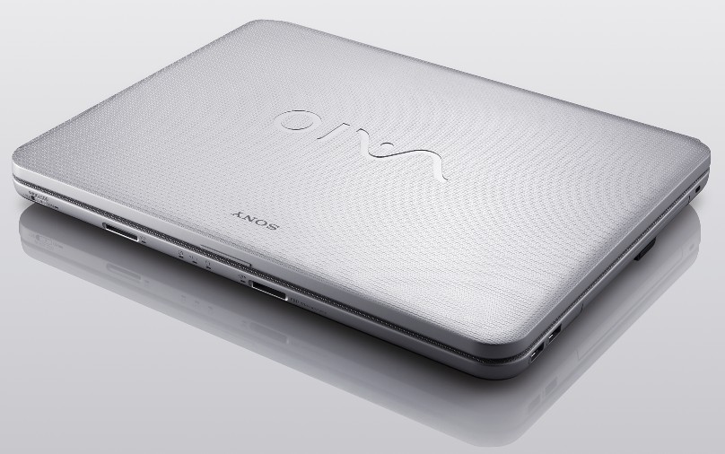Sony Vaio NS1 2