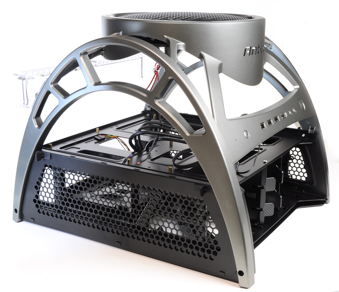 antec skeleton groot 2