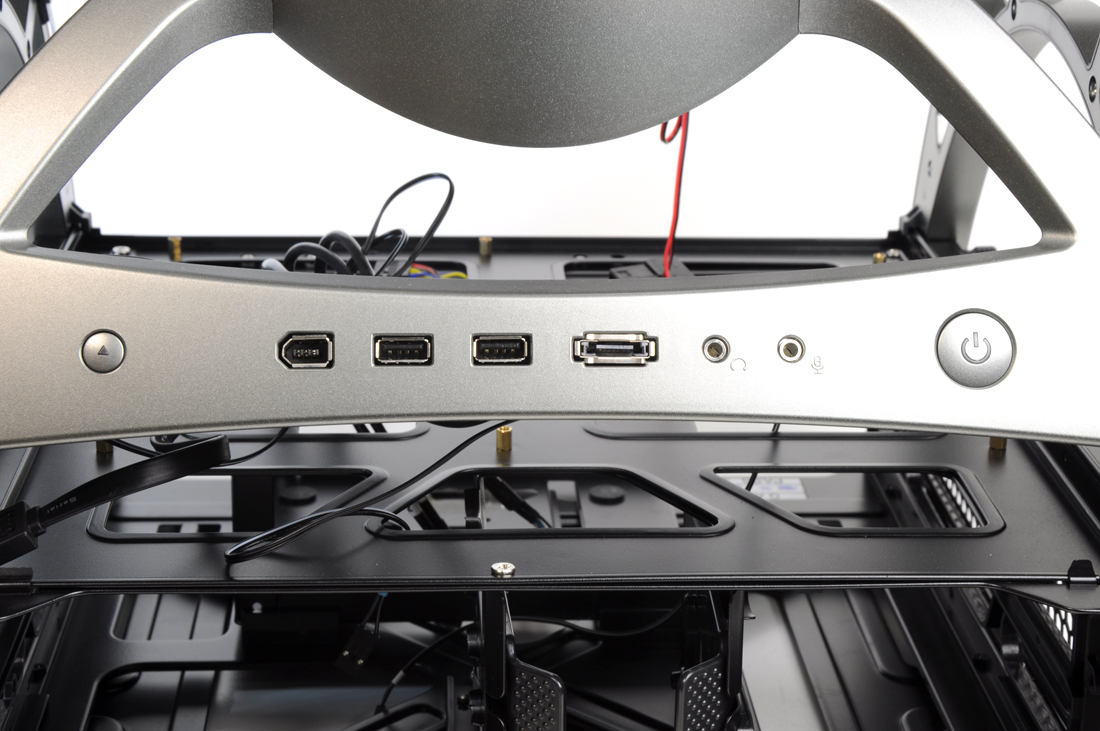 antec skeleton groot 5