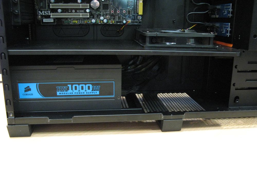 Corsair Behuizing 005