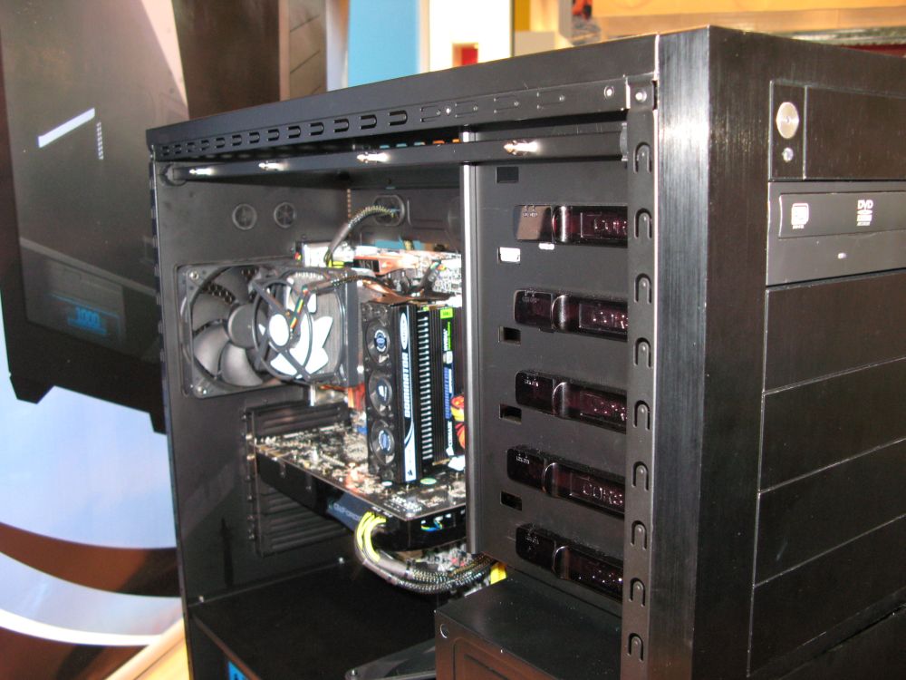 Corsair Behuizing 009
