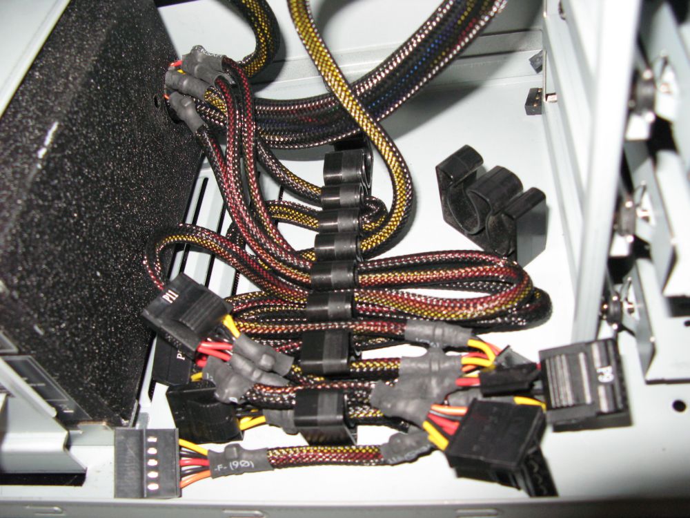 LanCool DragonLord 005