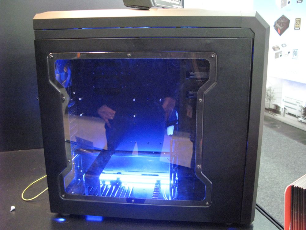 LanCool DragonLord 010