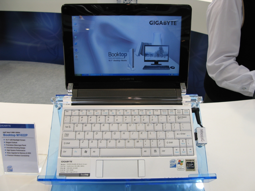 Gigabyte Booktop M1022 4
