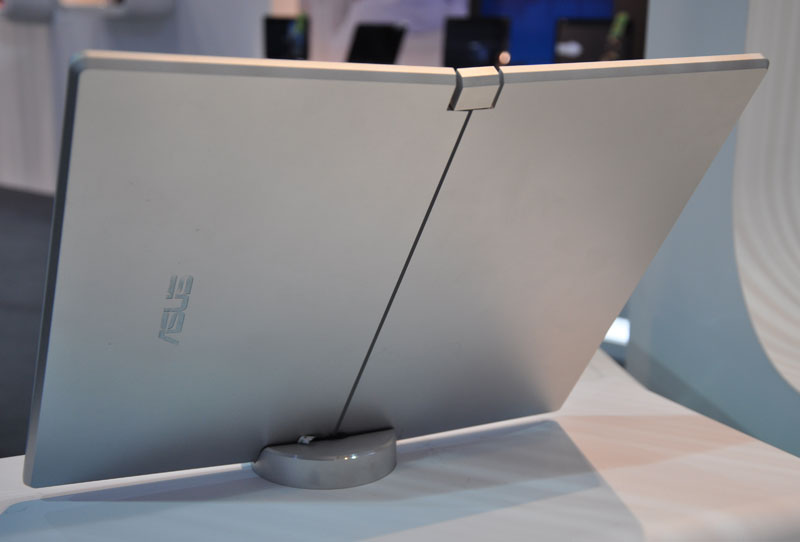 Asus duoscreen conceptnotebook