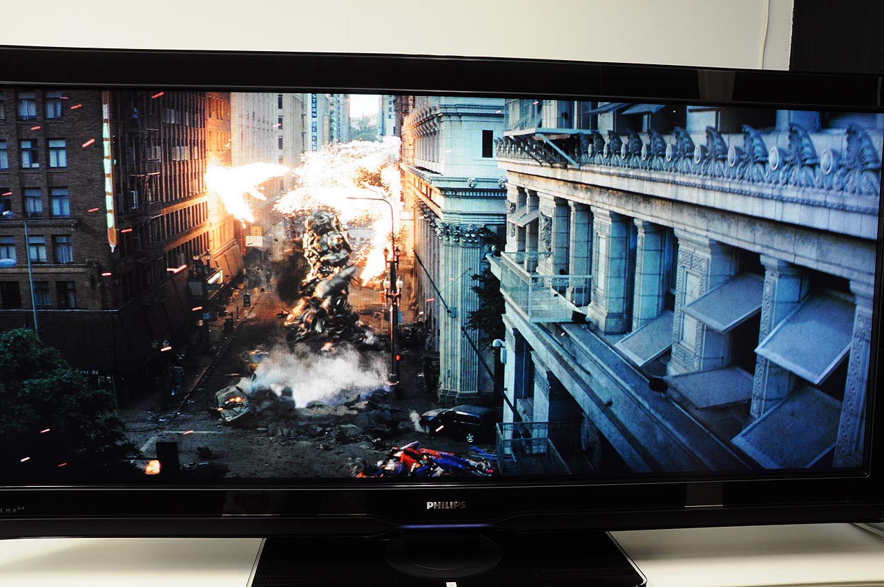 Philips Cinema 21:9 hands-on