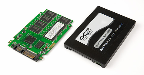OCZ Vertex 30GB behuizing en printplaat