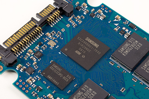 Corsair P256 / P128 pcb met Samsung-controller en dram-chip