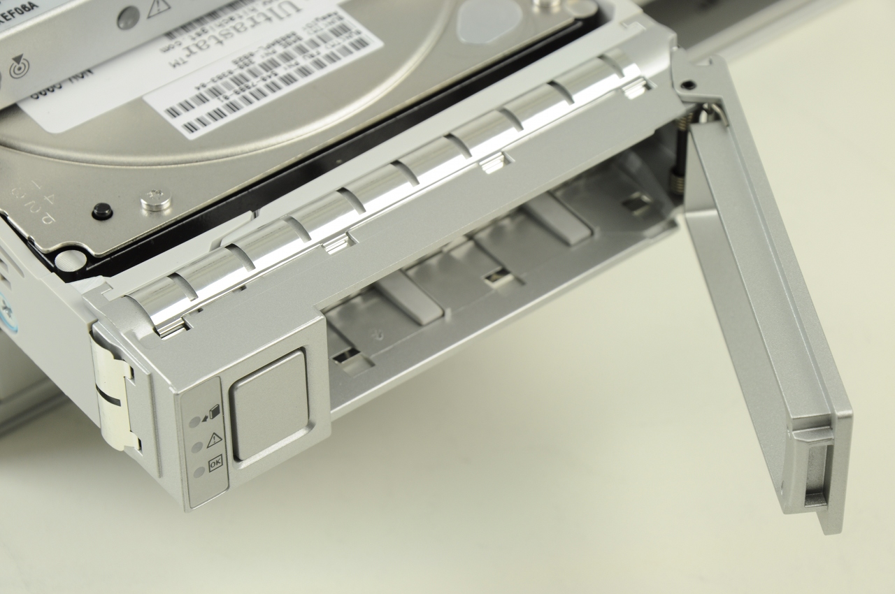 Sun X2270 detail hdbay