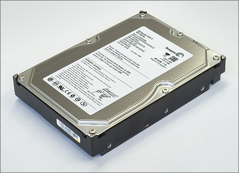 Seagate Barracuda 7200.8, 200GB (7200rpm, SATA, 8MB, NCQ)