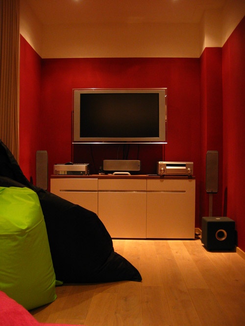 Afbeeldingslocatie: http://tweakers.net/ext/f/02ea7fba9a2acbf3c931e3269abec020/full.jpg