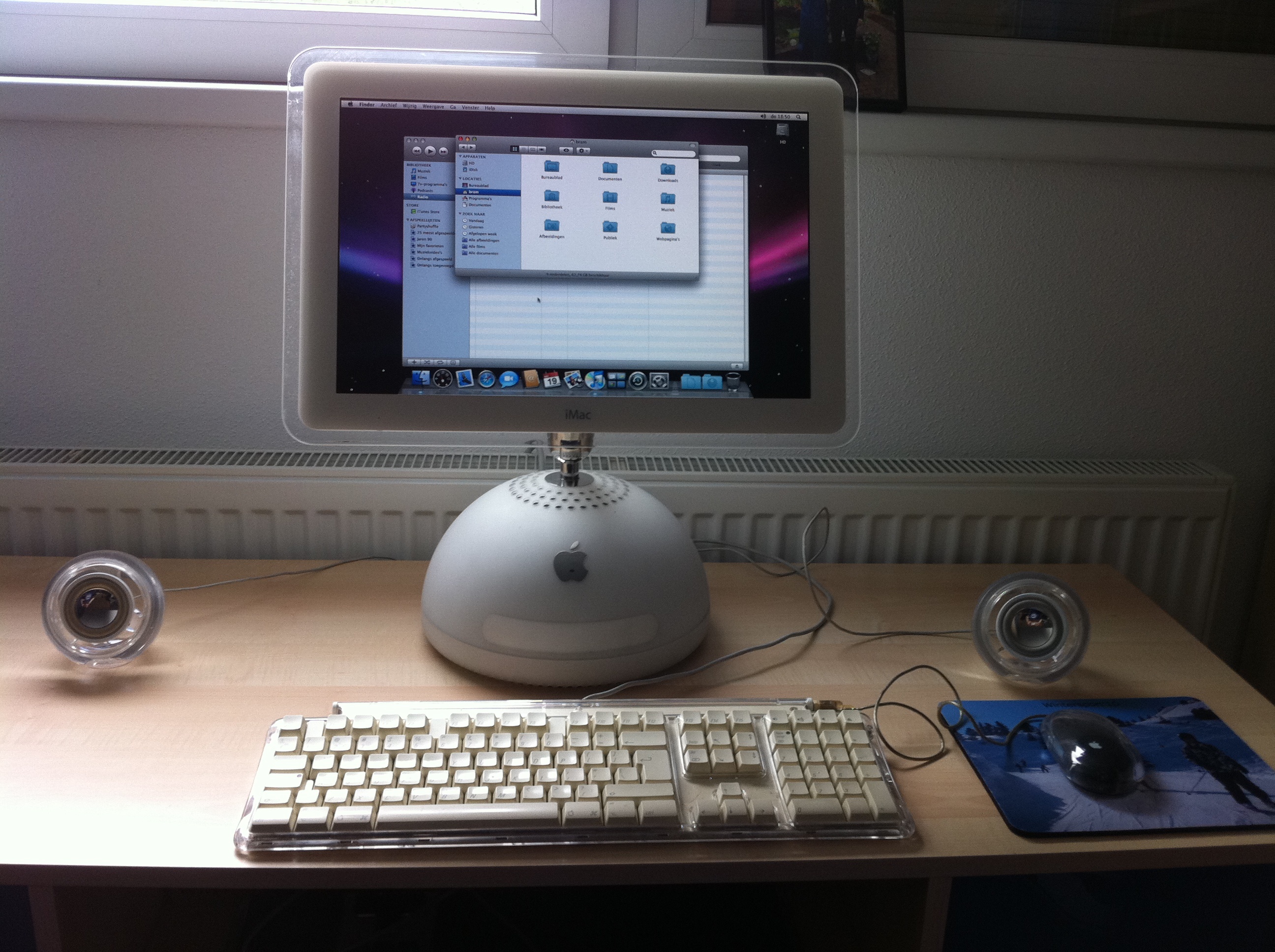 Het grote "show je apple computer" topic deel 18 macs ...