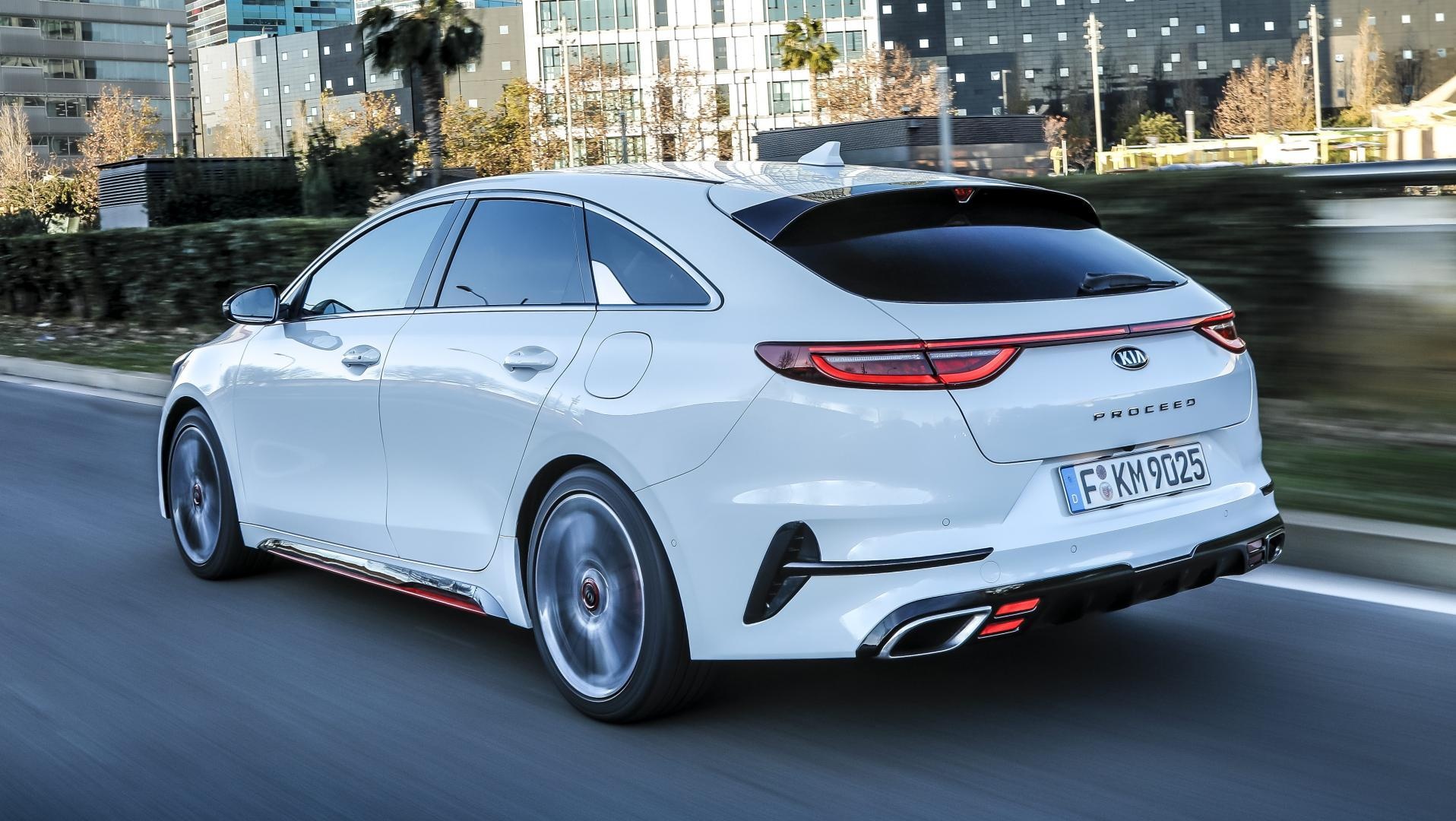 Afbeeldingslocatie: https://tweakers.net/ext/f/0e7QanJPTW2IKzTPOuJUEzJY/full.jpg