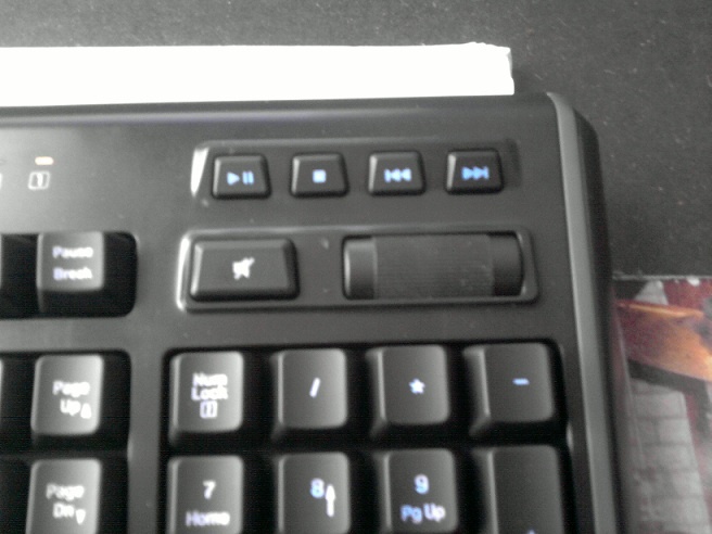 Logitech G110 mediaknoppen Logitech G110 mediaknoppen