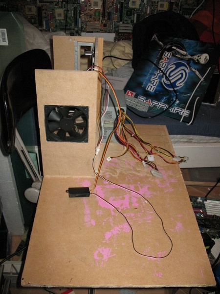 Afbeeldingslocatie: http://tweakers.net/ext/f/145290c260a71a9ecb5908823e3b8934/full.jpg