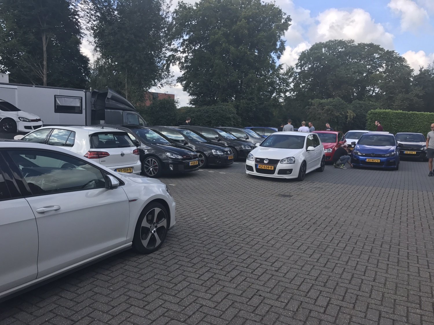 Afbeeldingslocatie: https://tweakers.net/ext/f/1EUlvZvfqFIuiZT1xLAA6Or8/full.jpg