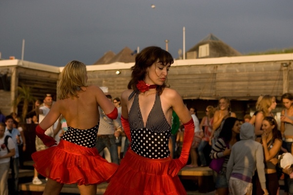 Afbeeldingslocatie: http://tweakers.net/ext/f/2217dbfd32b35b5aff3ed00f57307ffc/full.jpg
