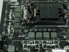 CPU VRM van achteren
