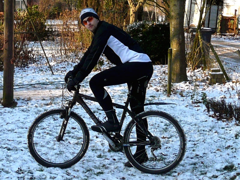 Afbeeldingslocatie: http://tweakers.net/ext/f/2eGZmU0oxUgZRxj327DqWFKa/full.jpg