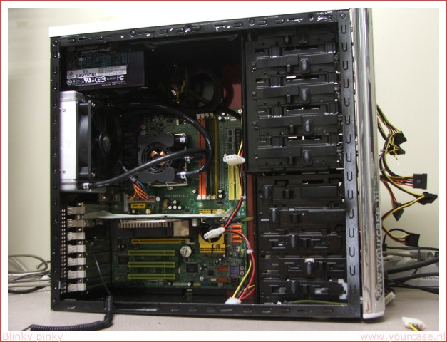 Afbeeldingslocatie: http://tweakers.net/ext/f/300fc40b444a301c1c52306820bbc842/full.jpg