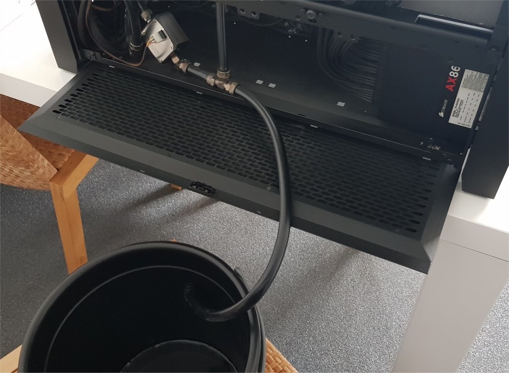 Afbeeldingslocatie: https://tweakers.net/ext/f/30pd7Qie01sFMPp7u5zNdHk2/full.jpg
