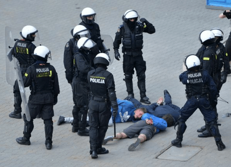 Afbeeldingslocatie: http://tweakers.net/ext/f/3SmnxydTMjhrqct0jkagqYmM/full.png