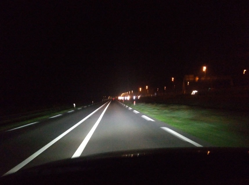 Afbeeldingslocatie: https://tweakers.net/ext/f/42fzpTQQ3UC1wZ3J2VIm2mve/full.jpg