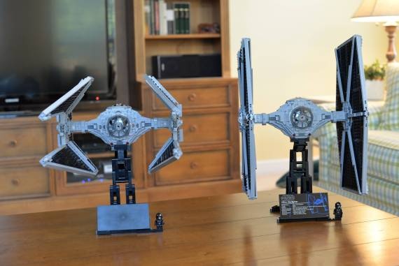 TIE Interceptor naast TIE Fighter