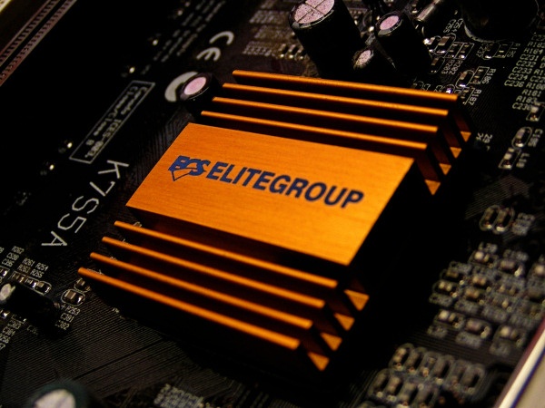 Afbeeldingslocatie: http://tweakers.net/ext/f/4712be720fb5e70de7909ddb380a3832/full.jpg