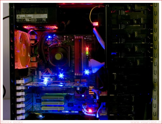 Afbeeldingslocatie: http://tweakers.net/ext/f/4e0225caf14fa09bd2ceac2933064936/full.jpg