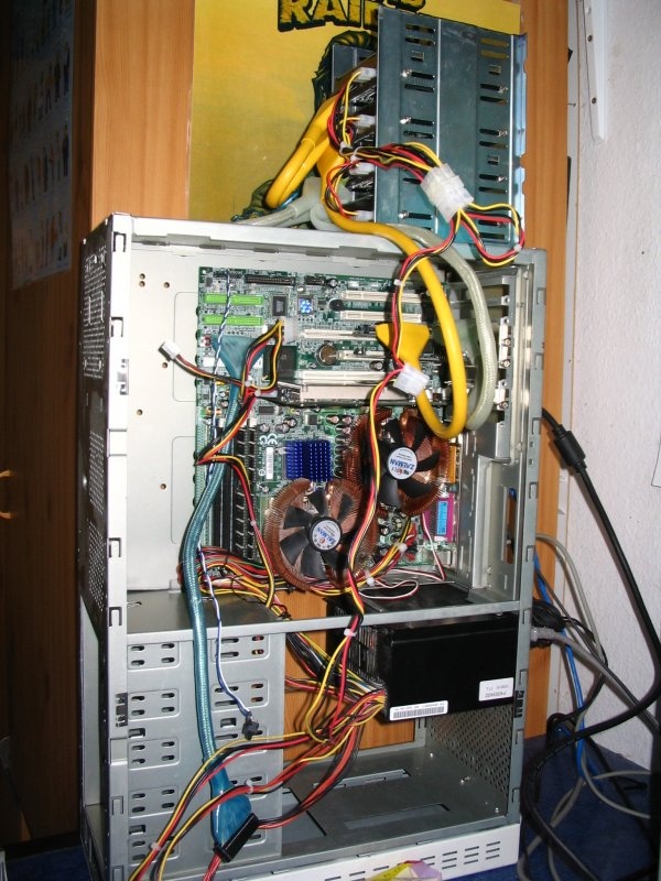 Afbeeldingslocatie: http://tweakers.net/ext/f/4f543b83431e33213b5fcbce172fa5d3/full.jpg