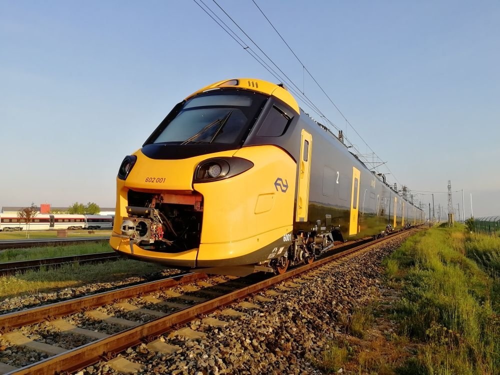 Afbeeldingslocatie: https://tweakers.net/ext/f/4rHhYGpWYznwrCB9rmOGifdG/full.jpg