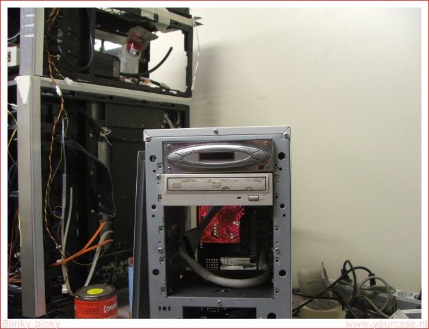 Afbeeldingslocatie: http://tweakers.net/ext/f/50d1127a3358d2d97acf01628dafe5c3/full.jpg