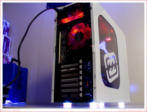 Afbeeldingslocatie: http://tweakers.net/ext/f/54c06235fe62723085e4309b57c35f4c/full.jpg