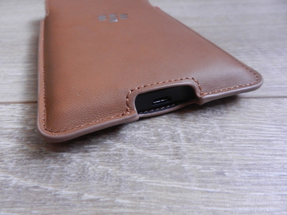 BlackBerry Priv, Leather Pocket, Tan