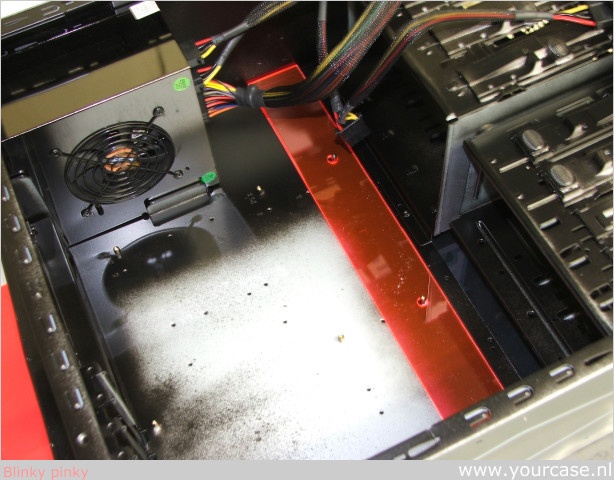 Afbeeldingslocatie: http://tweakers.net/ext/f/6ca18e5112451c8e3c96f37f5350bfb5/full.jpg