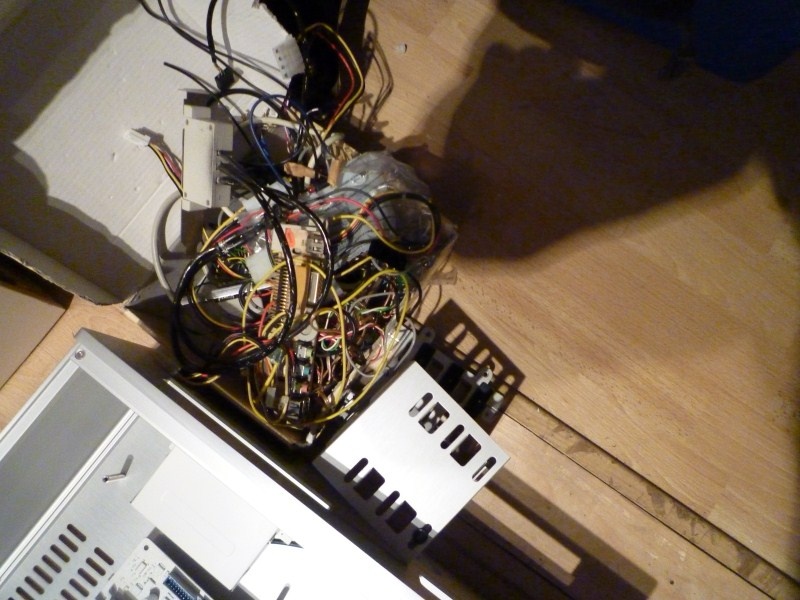 Afbeeldingslocatie: http://tweakers.net/ext/f/6fjb2GWPFsAKHejP9AyTRXjy/full.jpg