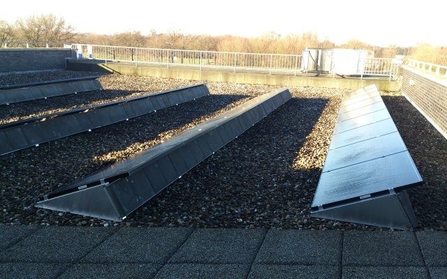 Schaduw 12-03-2014 9:00 uur
