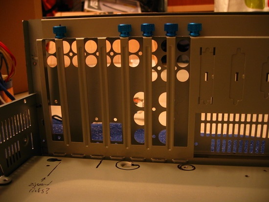 Afbeeldingslocatie: http://tweakers.net/ext/f/750a7d903e5a615cecb5db9d5ddec2e2/full.jpg